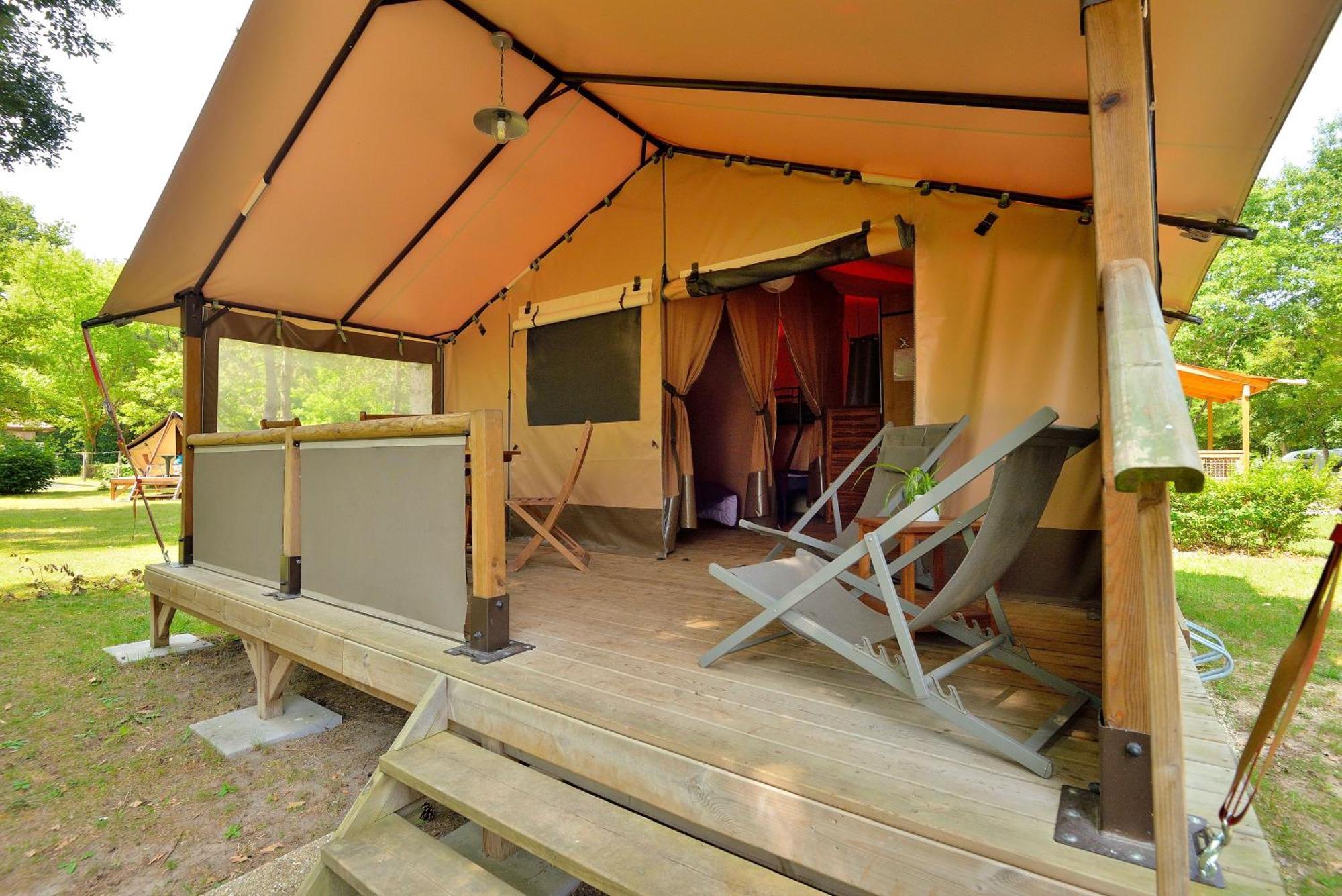 Camping Etang De La Vallee Combreux Quarto foto